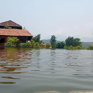  Resort Oxy Valley India